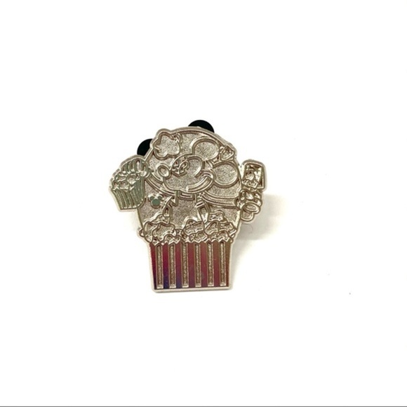 Disney Collectible Mickey Mouse‎ Pin hidden Mickey - Picture 1 of 4